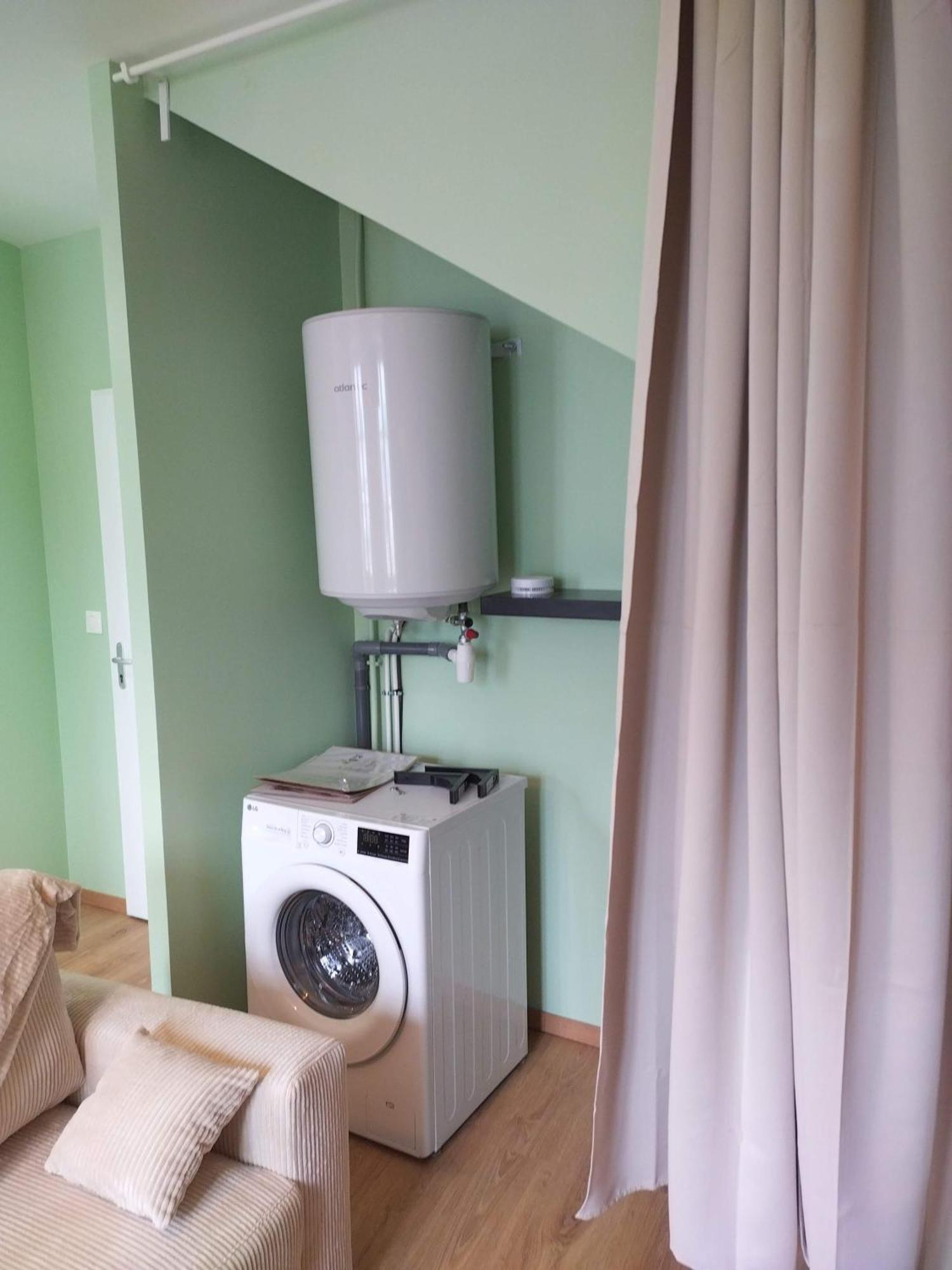 Appartement Neuf, Tout Confort Issoire Exteriör bild